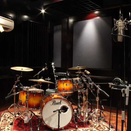 Akustik treatment pada studio musik